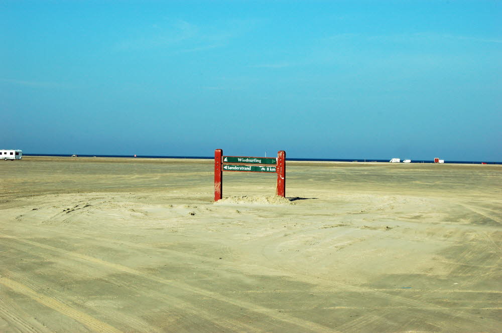 roemoe lakolk strand 01